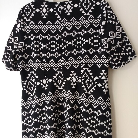 Handmade Mennonite Dress 40"B 34"W Modest Aztec Geometric Pullover - Picture 7 of 9
